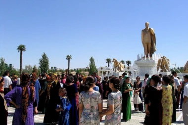 NEMA LOGIKE: U jednoj azijskoj zemlji pismenost je preko 99 odsto, a internet koristi samo 1,56% ljudi