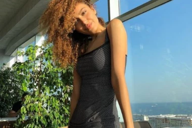 Prodala nevinost za 2,3 miliona evra, a onda je tražila i pozamašan MESEČNI DŽEPARAC