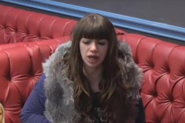 PLAKALA OROZOVIĆU NA RAMENU: Miljana nije mogla više da ćuti, pa priznala da još uvek pati za Zolom!