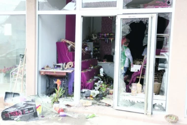 Opomena za muža vlasnice cvećare: Svi detalji eskplozije u naselju Leštane