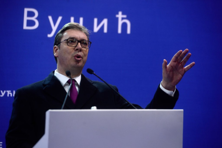 Italijani izgubljeni u prevodu: Šta je zaista rekao predsednik Vučić o Kosovu?!