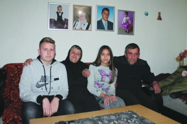 Težak život brata i sestre iz Batušinca kod Niša: Bez roditelja, svoje sobe i kupatila, a VUKOVCI