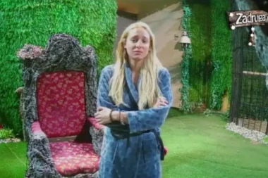 Psihopata želi da ubije Lunu!