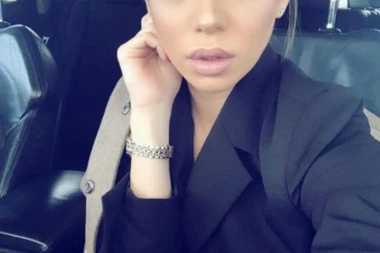 Ivana Pavković TRUDNA: Pevačica sa kolegom čeka BLIZANCE, a sada je otkrila i POL beba!