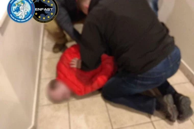 Krvave ruke "nasmejanog ubice": Der Čabu na optuženičkoj klupi žele ove tri zemlje