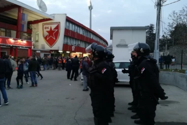 Crnogorci tvrde: Derbi u Beogradu "krivac" za skok broja obolelih od koronavirusa