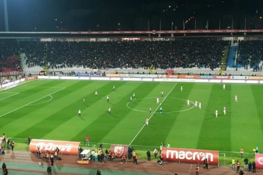 (VIDEO) Golu se ne gleda u zube: Konfuzija u odbrani, i odlučnost Nikolića za prednost Partizana