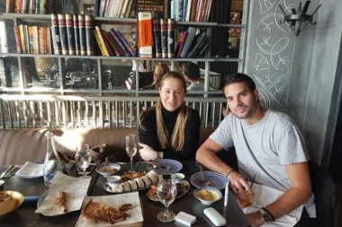 Ja sam danas najsrećnija žena na svetu: Oglasila se Filipova majka, povodom rođenja unuka!