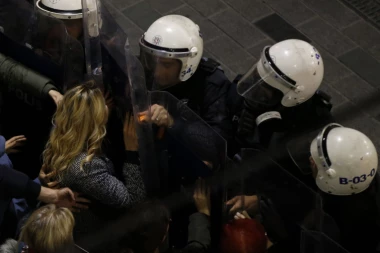 Širom sveta protestni marševi za Dan žena