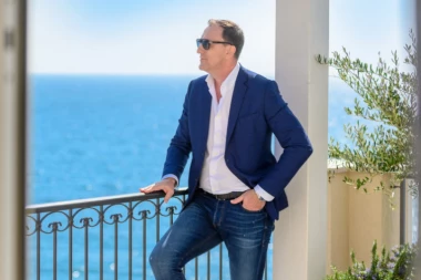 NOVA “LJUBAV” SERGEJA ĆETKOVIĆA: Jedna od najemotivnijih balada u dosadašnjoj karijeri!