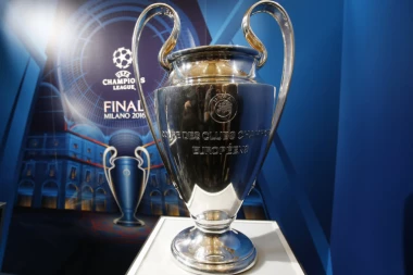 SPEKTAKULARAN ŽREB ZA LŠ: Tadić na Ronalda, Junajted čeka Barsu, engleski derbi i srećni Liverpul!