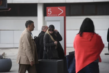 (VIDEO) Tifani Tramp napustila Srbiju!