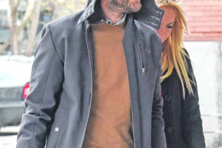 DARKO KOSTIĆ UHAPŠEN! Modni kreator optužen za OTMICU mladića: Otkrivamo sve detalje drame u Dobračinoj!