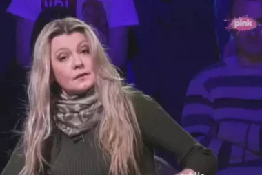 Doroteina majka otkrila sa kojim misterioznim muškarcem Maja povezuje njenu ćerku!