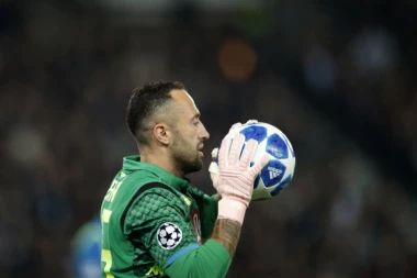 Ospina se oporavlja, dve nedelje ostaje u bolnici!