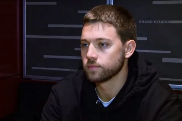 NOVI DETALJI DRAME PORODIČNOG TROUGLA PONOVO PODGREJALI SUMNJU: Nećete verovati zašto Stefan Živojinović neće da se pojavljuje  SA BRENOM I BOBOM!