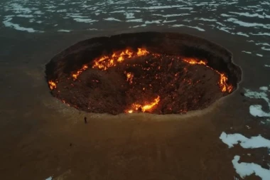 (VIDEO) Snimak dronom iznad "vrata pakla" ostavlja bez teksta!