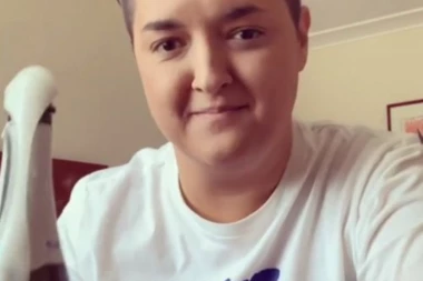 Marija Šerifović SLAVI: Otvorila šampanjac i obratila se fanovima! Evo šta je razlog!