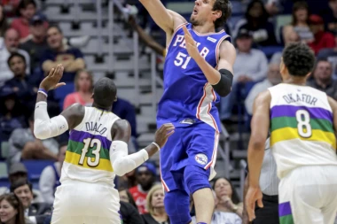 SIMONS POMEŠAO BOBIJA I DŽORDANA