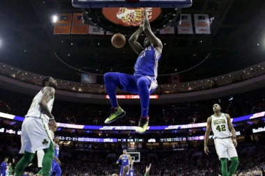 Boston "ukrotio" Bobija, Filadelfija ipak slavila ne krilima Embida!