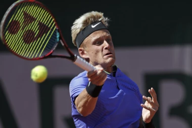 (VIDEO) Potresna scena u Majamiju: Španski teniser kolabirao na terenu!