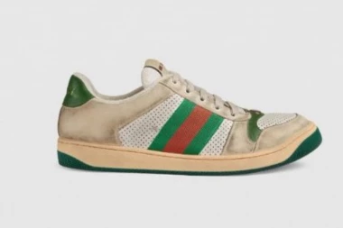 (FOTO) ŠTA SVE NEĆE IZMISLITI! Da li biste ikada dali bogatstvo za patike, a pogotovo prljave?!