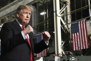 Trampov hod po ivici: Zbog jednog poteza šefa Bele kuće ceo svet je u opasnosti