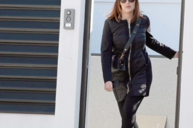 (FOTO) Ekskluzivno: Prve fotografije Aleksandre Prijović nakon porođaja!