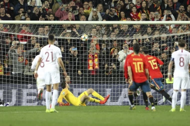 Gaja šokirao Nemce u 96. minutu, Ukrajinci bolji od Švajcaraca!