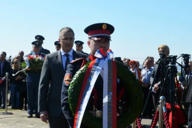 "Dužni smo da čuvamo sećanje i nikada ne zaboravimo"