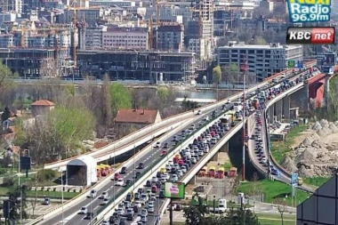 BEOGRAD PRAZAN, A U GRADU KOLAPS! Saobraćajke izazvale opštu pometnju na ulicama prestonice!