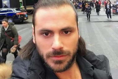 (FOTO) KAO IZ HOLIVUDSKIH FILMOVA: Rozgin bivši se kupa u parama, ovako izgleda luksuzan dom Stjepana Hausera!