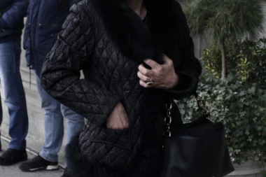 MUTNE RADNJE! Goca Božinovska krila migrante u stanu?! Pevačica prekršila zakon,čeka je žestoka kazna!