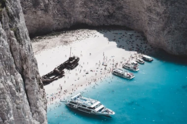 Do daljeg zabranjen pristup jednoj od najlepših grčkih plaža