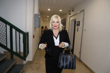 Mihajlović: Hoće li opozicija po stanovima i kućama da određuje šta će ljudi da gledaju