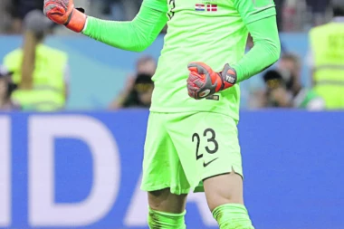 HRVATI PRAVE  SRBINA OD BLATA!