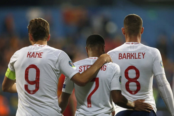 TUGA NA OSTRVU, PREMINUO LEGENDARNI TRENER: Bio šampion i sa Barselonom! Porodica skrhana!