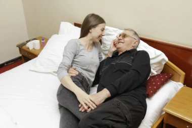 Erotska ispovest Milojka Božića: Kada oralno zadovoljavam Milijanu skidam protezu, veš mašina nam je omiljena za se*s!