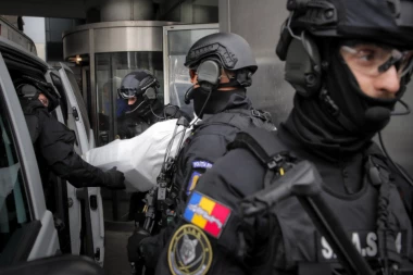 Kokain zakačen za pojas za spasavanje! Bugarska policija pronašla još droge nedaleko od obale Crnog mora