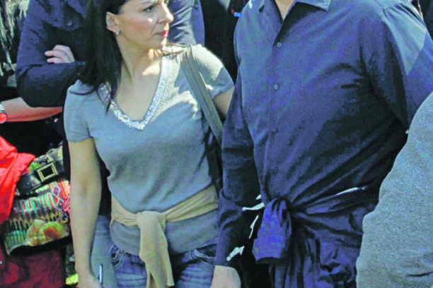 PROJEKAT "MARINIKA" PUK'O K'O ZVEČKA: Totalna propast rejtinga Tepićeve, Đilas primoran da traži alternativu!