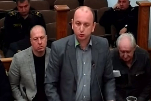 Knežević zagrmeo na sednici crnogorske skupštine: ZAŠTO SRBI NISU BILI POŽELJNI?