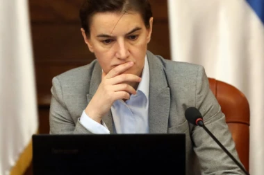 Premijerka Srbije se oglasila povodom požara: Mislimo na Pariz večeras