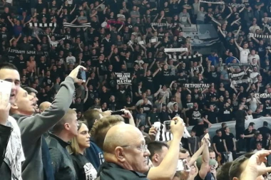 (FOTO) "U životu praviš greške i padaš": Stigla podrška Tomasu...