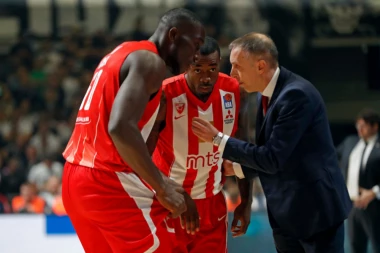 TOMIĆ: Ispustili prednost u zadnja dva minuta ;ŠĆEPANOVIĆ: Ko bude mirniji pobeđuje