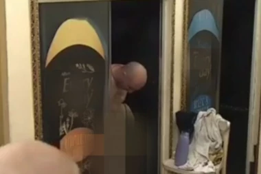 (VIDEO) Manijak?! Učesnik "Parova" plašio cimere svojim polnim organom!