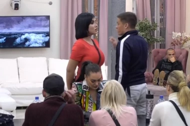 Zlatna koka: Kada David bude čuo koliko je Aleksandra dobila za ulazak moliće je za oproštaj!