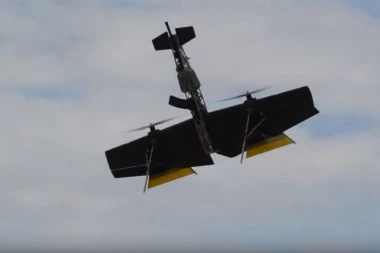 UDAR NA CENTAR CRNOMORSKE FLOTE! Potvrđeno: Ukrajinski dron dejstvovao na Krimu, Rusi nisu mogli da ga skinu! (VIDEO)