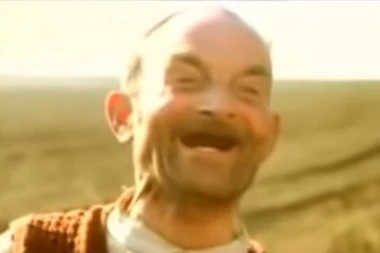 (VIDEO) BUŠI, HAHAHA! Izgovorio je jednu reč i postao legenda srpskog filma o kojoj niko ništa ne zna!