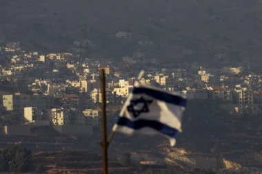TERORISTIČKI NAPAD U IZRAELU! Pucao na autobusku stanicu, više osoba u teškom stanju, napadača UBIO CIVIL!