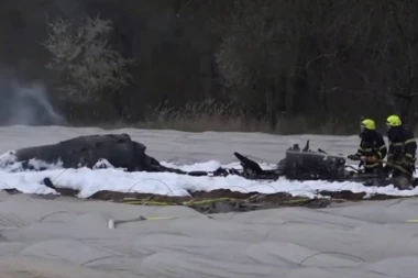(FOTO) SRUŠIO SE ŠKOLSKI AVION KOD ZADRA! Poginula dvojica pripadnika Hrvatskog ratnog vazduhoplovstva